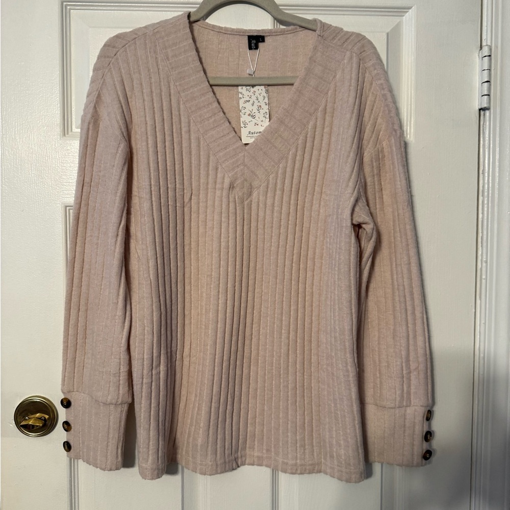 Ribbed V-Neck Knit Sweater in Light Blush